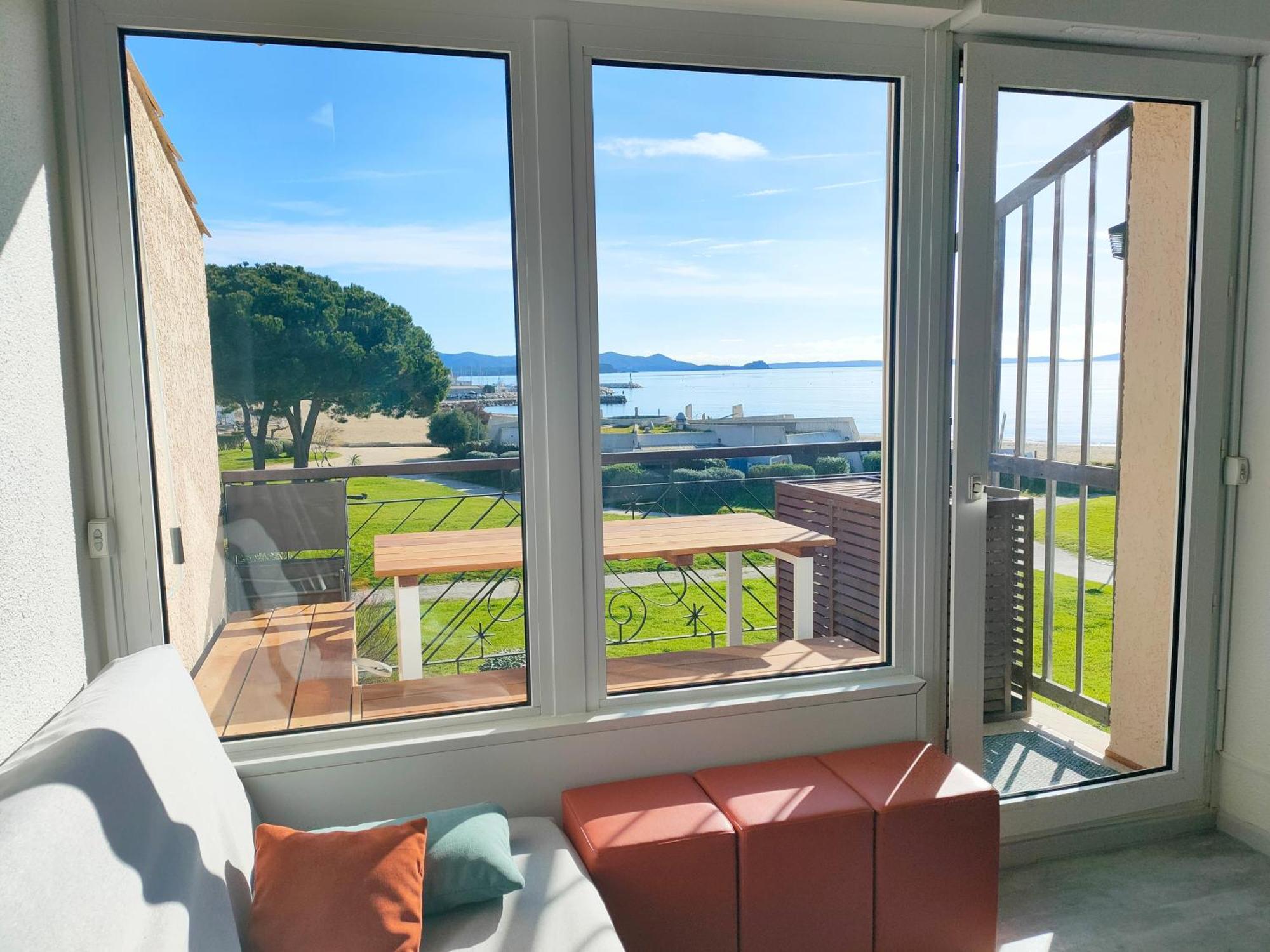 Appartement Vue D'Or Les Pieds Dans L'Eau La Londe-les-Maures Exteriör bild